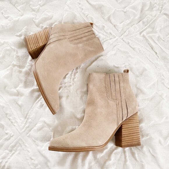 Marc Fisher Oshay Ankle Bootie Size 6 $189 - Picture 3 of 9